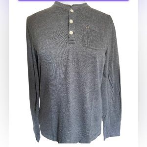 Abercrombie & Fitch long sleeved T